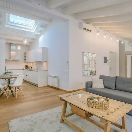 Bravissimo Força 17, Barri Vell Apartamento