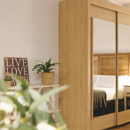 Bravissimo Forca 17, Barri Vell Appartement *
